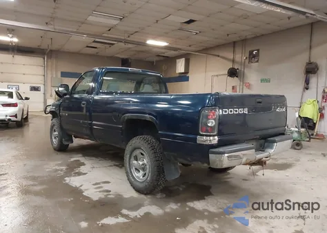 2000 Dodge Ram 1500 St из США, поврежденный, VIN 1B7HF16Y4YS590580